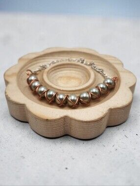 Handmade Wire-wrapped Adjustable Light Green Pearl Beaded Bracelet